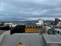 Midtown Reykjavik - Mountain View