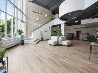 Home and Coliving Bonn Aparthotel Hotels near Gronau