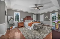 10BR Estate / Dome Pool / Pickleball / Sauna / Theater / Arcade / Sleeps 33