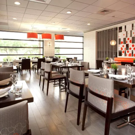 Radisson Hotel Phoenix Airport