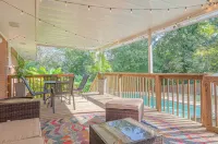 現代豪華小屋帶泳池