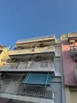 Centrally located full floor apartment 2 blocks to the beach newly renovated