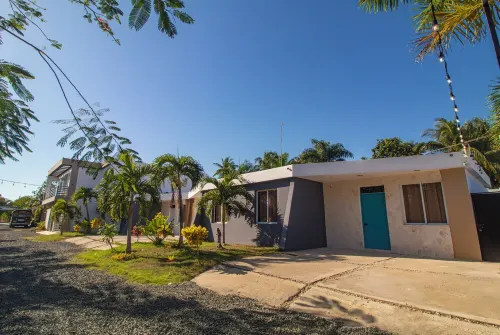 Private pool modern 10 persons , amazing 2 bedroom villa