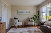 Modern River Retreat Near Airport, Hospitals, Corporations