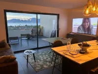 3-room apartment ideally located near shops Airport Beach