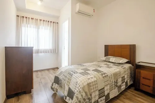 SANTOS - ENTIRE APT WITH SWIMMING POOLS, LEISURE AND COVERED GARAGE IN THE CONDOMINIUM