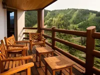 Stein Eriksen Lodge Deer Valley - Mountain view