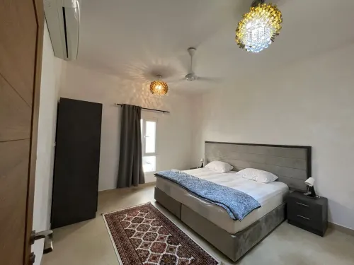Spacious 5-bedroom villa Near the Beach,Close to airport with WiFi, AC in Muscat