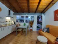 Apartment 1, Villa Manzano 15 min Sevilla