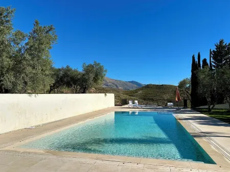 Cortijo Al Andalus Casa Salam Отели в г. Орхива