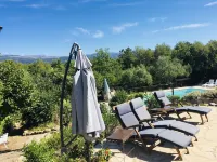 Belle Villa Provencale Dans un Écrin de Verdure