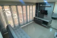 [2BR] WIFI UHS + Gourmet Kitchen+ Workspace + HotShower (BEST LOCATION) Hotels in Bello