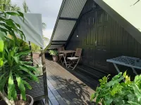 ESPACE CASE / APARTMENT IN PRIVATE RESIDENCE WITH SWIMMING POOL Hôtels à : 