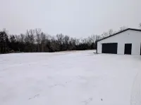 Newly Built Shouse Near Mark Twain Lake! Hotels in Monroe County