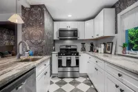 Witchy Hideaway Cottage with AC, Outdoor Patio, Close to Salem & Downtown