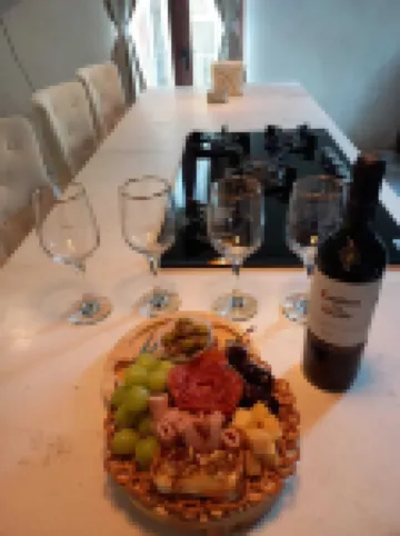 Charming 2-bedroom apartment in wonderful Val'Quirico with WiFi. Pet Friendly.