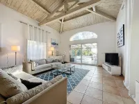 Villa Palm Beach Sea Front