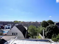 Cosy haven in Aalst with terrace a green haven