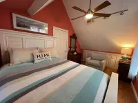 Cozy House On The Hill In Boyne City - Lake Views