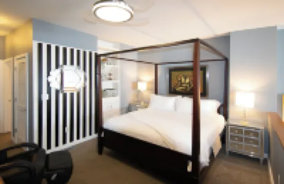 Charming 2-bedroom Loft on Santana Row with WiFi, AC