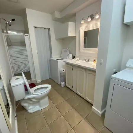 Cowichan Bay Private Entrance 1-Bdrm Suite Quiet Отели в г. Коуичен Бэй