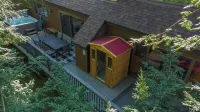 NEW-Stowecation-Lux 5bd-Hot Tub-Sauna-Game Room