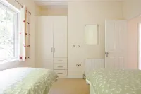 Luxury lodge in peaceful surroundings Hotels in Saltash