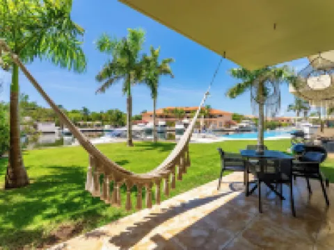 Ground Floor Marina View Infinity Pool Private Terrace Puerto Aventuras Hotels in Puerto Aventuras