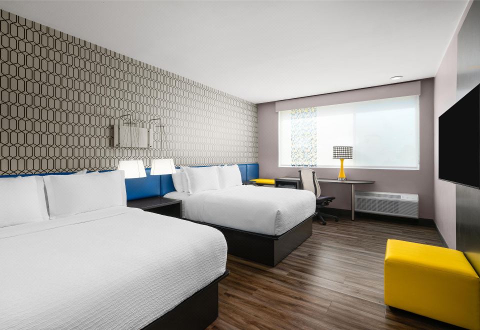 [GLō Best Western Enid OK 실내 수영장]