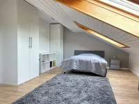 Cozy, quiet attic apartment (2nd floor) - 5 min. to public transport Hotels in Weinheim