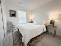 Sophisticated + Cozy Home in Bentonville, Arkansas 森特頓住宿飯店