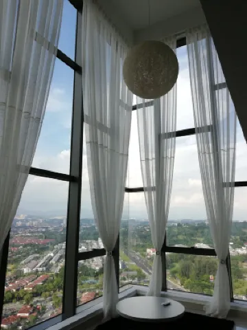 The Chiffon PREMIUM DUPLEX @ EVO Soho Suites