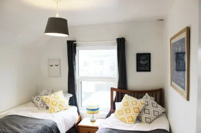 Spacious 3 bedroom house close to the beach Отели рядом с достопримечательностью «White House Beach Caravan and Motorhome Club Campsite»