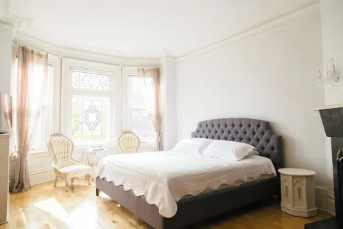 Stunning and spacious heritage home