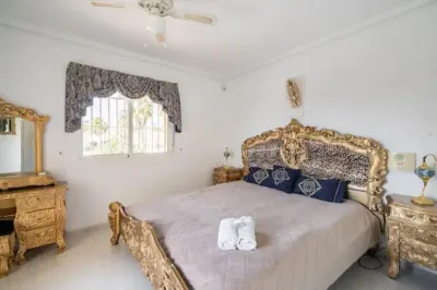 Stunning Family Villa Ciudad Quesada, Sleeps 14 Private Heated Pool & Jacuzzi Hotels near Cultural Center Ciudad Quesada