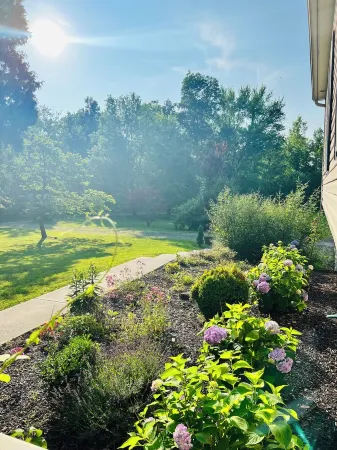 Stylish, clean and comfortable 4-bedroom country home located in Accord