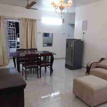 Superb flat in heart of Chennai shopping district Others