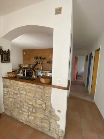 Renovated house, elegant and central Отели в г. Истр