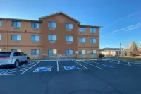 Comfort Inn & Suites Gunnison-Crested Butte - Bãi đậu xe