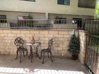 3-King bedrooms Townhouse in the AVCC in Palmdale CA