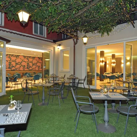 Cavour 30Tre - Hotel Moderno