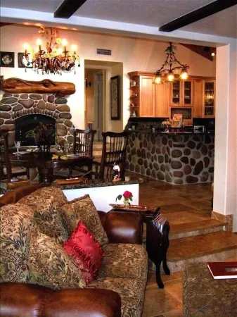 Sedona Creekfront Hideaway ~ a beautiful private home on 2 acres of creek front