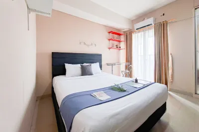 Nice and Elegant Studio at Paramount Skyline Apartment Hotels in Curug Sangereng