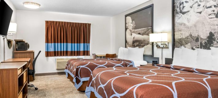 Super 8 by Wyndham Custer/Crazy Horse Area Hotels in Custer