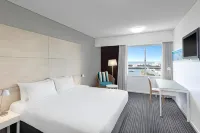 Vibe Hotel Darwin Waterfront