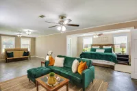 By Lake Murray State Park, Golf! Home on Large Lot