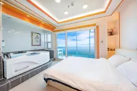 Samcheok Cnblue Pension Hotel a Samcheok-si