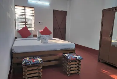 The Gharana Hotel and Resort Hotels near BIRBANGSHI TEMPLE