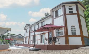 Gyeongju Dasibom Pension