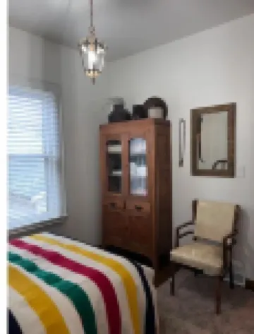 Historic home in Cathederal district 2 min from downtown